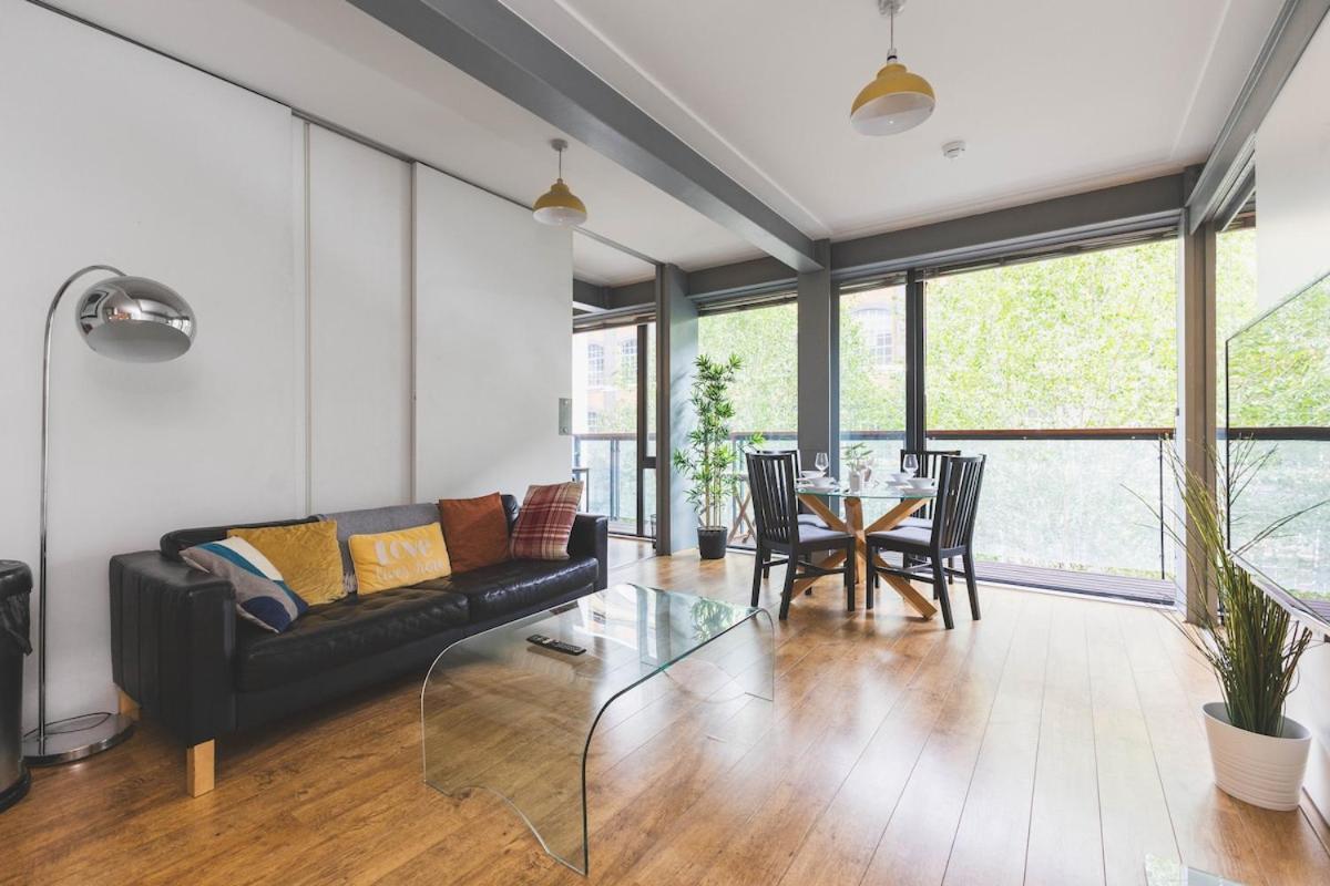 2Bed Stratford Apt With Easy Access To Central London, O2, Excel, Parking Nearby Bagian luar foto